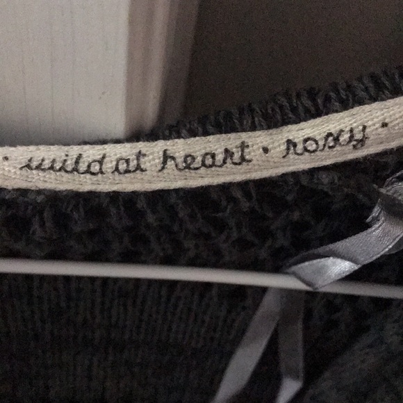 3/$30 Hooded cardigan - Picture 3 of 7